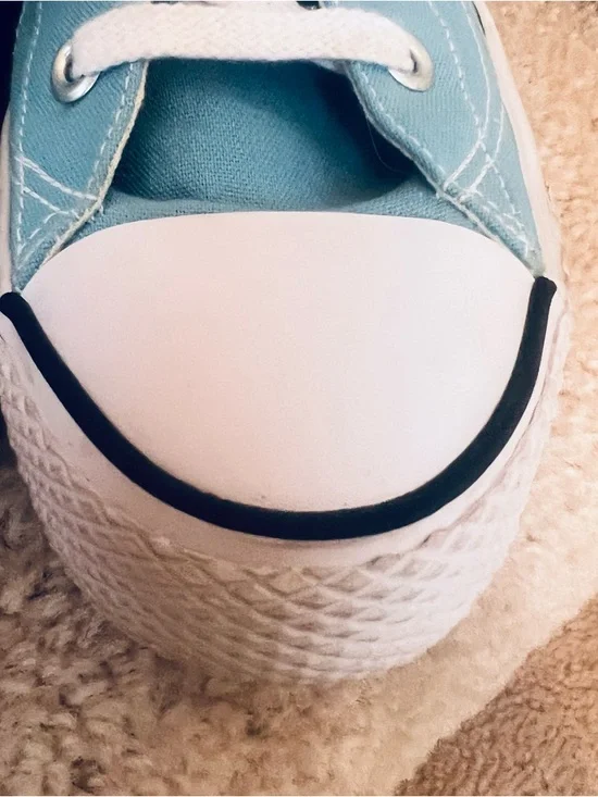 Airwalk Light Blue Low-Top Canvas Sneakers - Picture 4 of 9